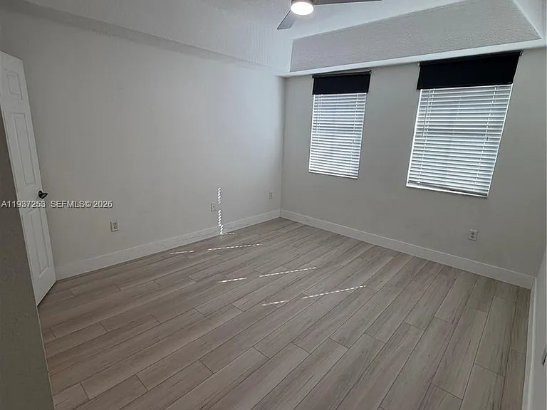 10901 NW 83rd St #205 — Photo 10