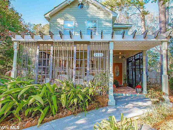 5th image of 2115 Oxford Cir