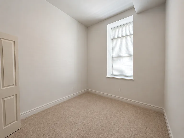 1470 W Carmen Ave #104 — Photo 14