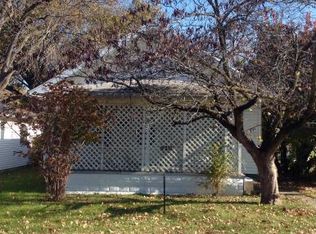 920 Wabash Ave, Paris, IL 61944