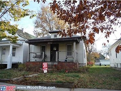 2nd image of 307 H St