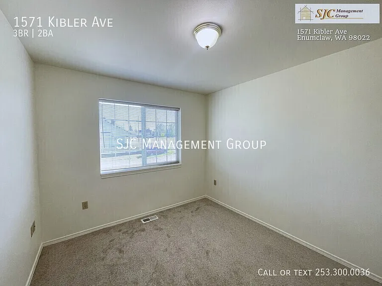 1571 Kibler Ave — Photo 12