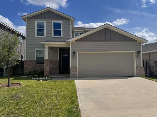 1615 Sambar Loop, Laredo, TX 78045