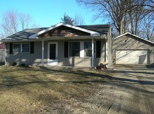 1414 Rosewood Dr, Champaign, IL