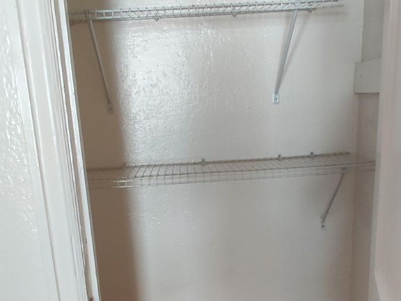 4th image of 3440 Milton Ave #D
