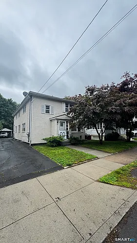 156 Putnam Ave Photo 1