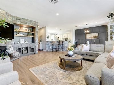 16410 W Nicklaus Dr Unit 143, Sylmar, CA, 91342