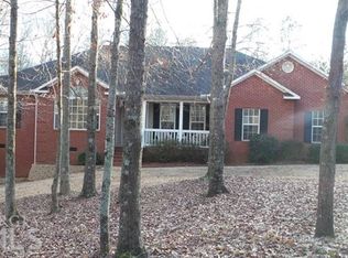 1481 S Thompson Rd, Pine Mountain, GA 31822