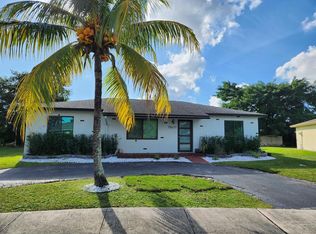 19471 Colorado Cir, Boca Raton, FL 33434