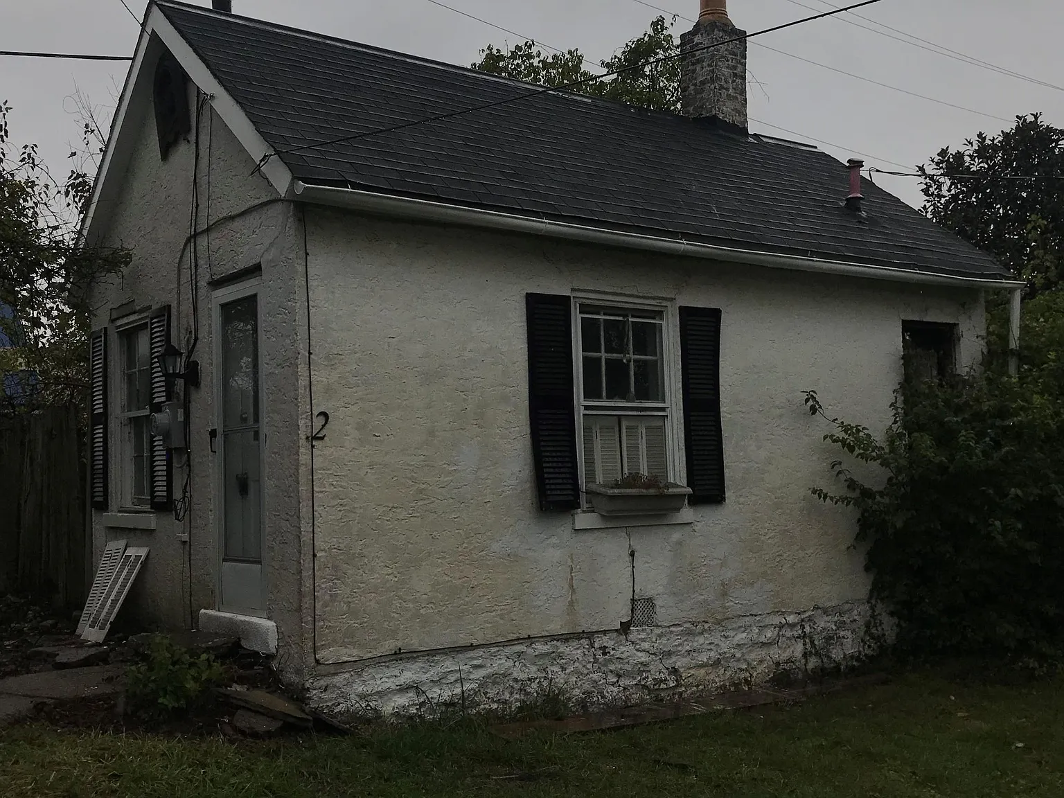 Studio, 200 sqft, $899 — Photo 1