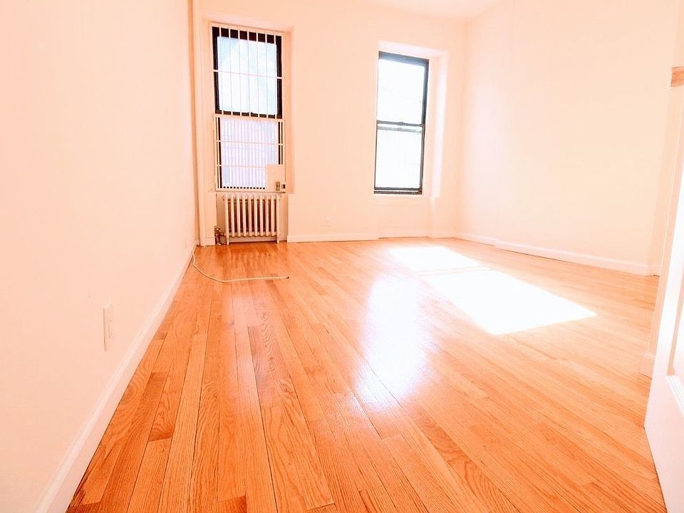 1st image of 365 W 50th St APT 2W