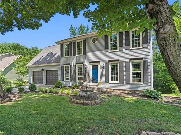 2212 NE 75th Ter, Gladstone, MO 64118