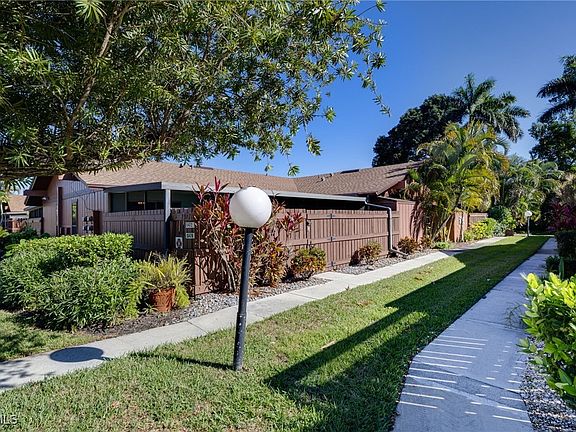 2nd image of 15476 Crystal Lake Dr