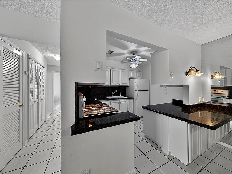 6253 Bay Club Dr #1 — Photo 15