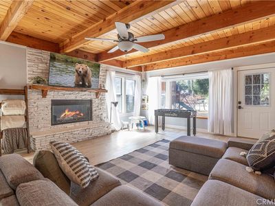 645 Elysian Blvd, Big Bear City, CA, 92314