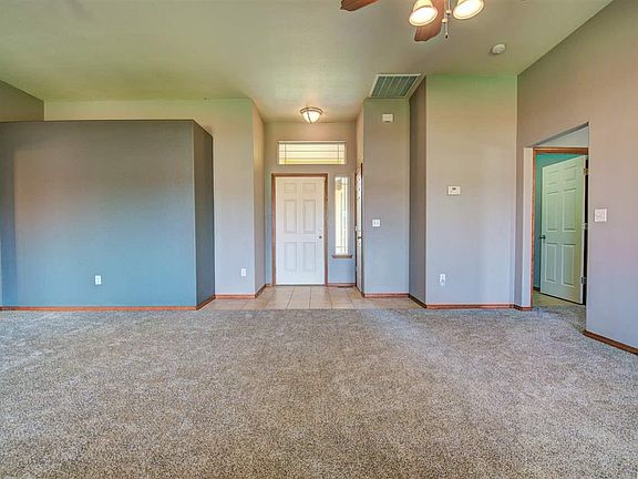 5th image of 348 Lombardy Ln