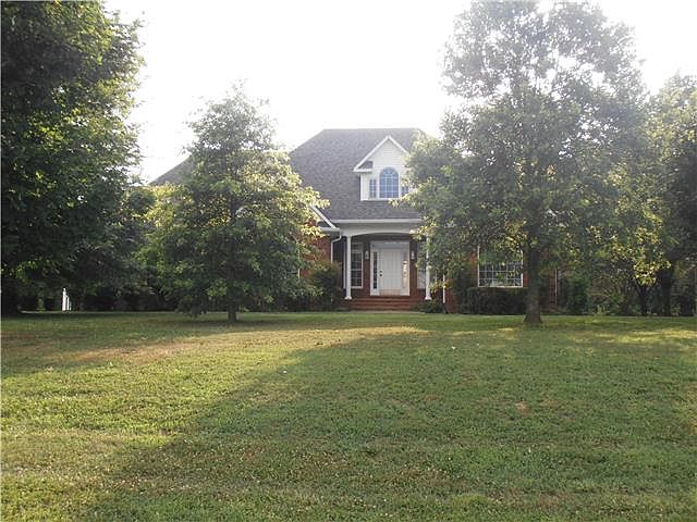 1st image of 162 Maupin Cir