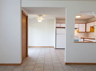 1438 Glenridge Dr, Prescott, WI 54021