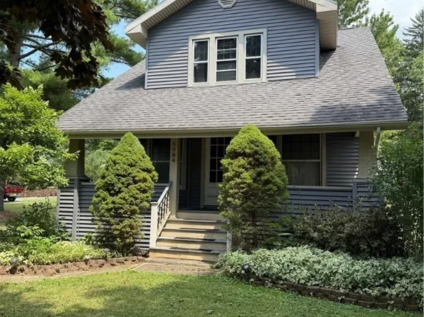 6984 Owasco Rd, Auburn, NY 13021