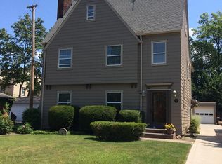 3553 Latimore Rd, Shaker Heights, OH 44122