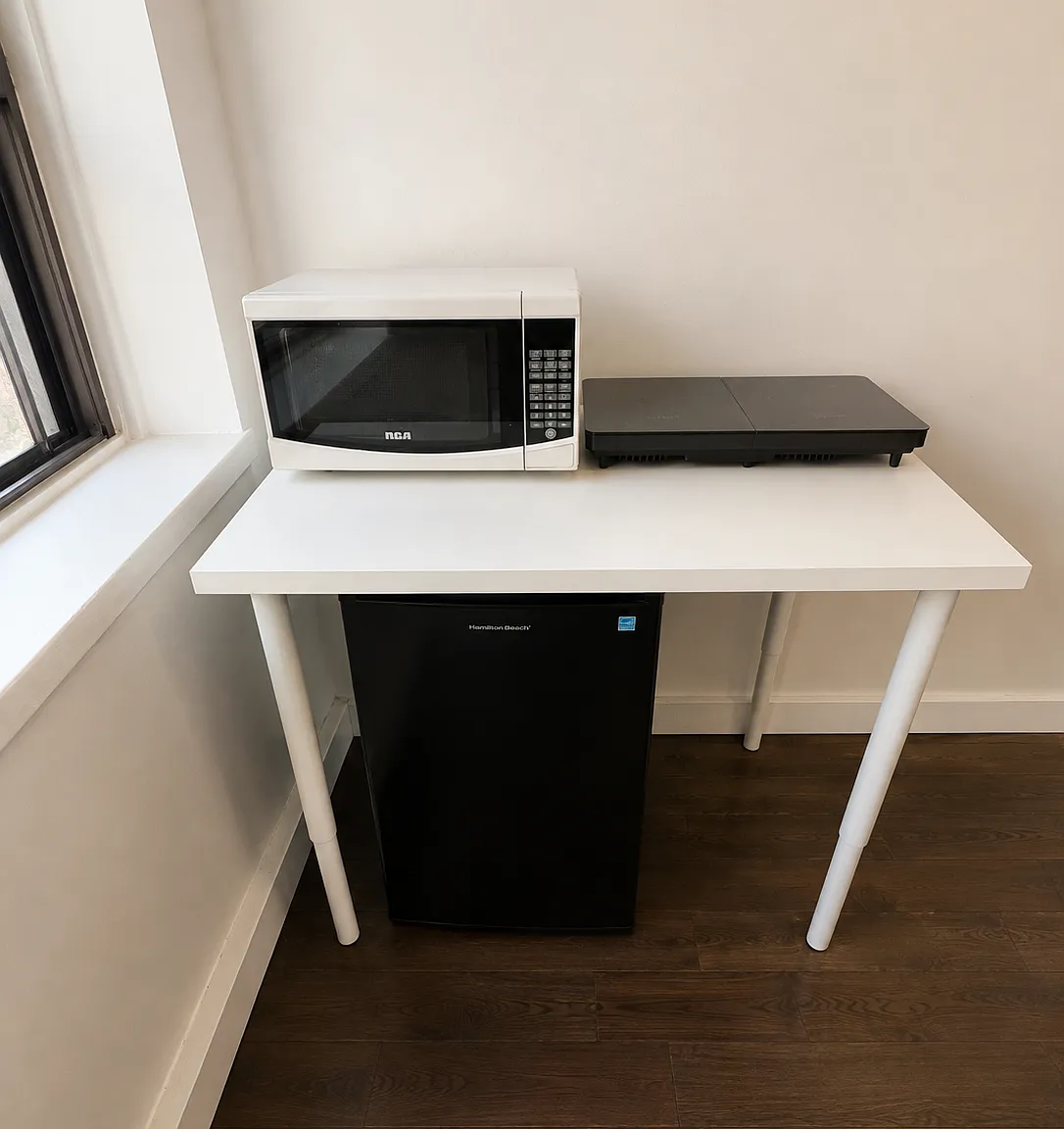 Studio, 200 sqft, $1,275 — Photo 4