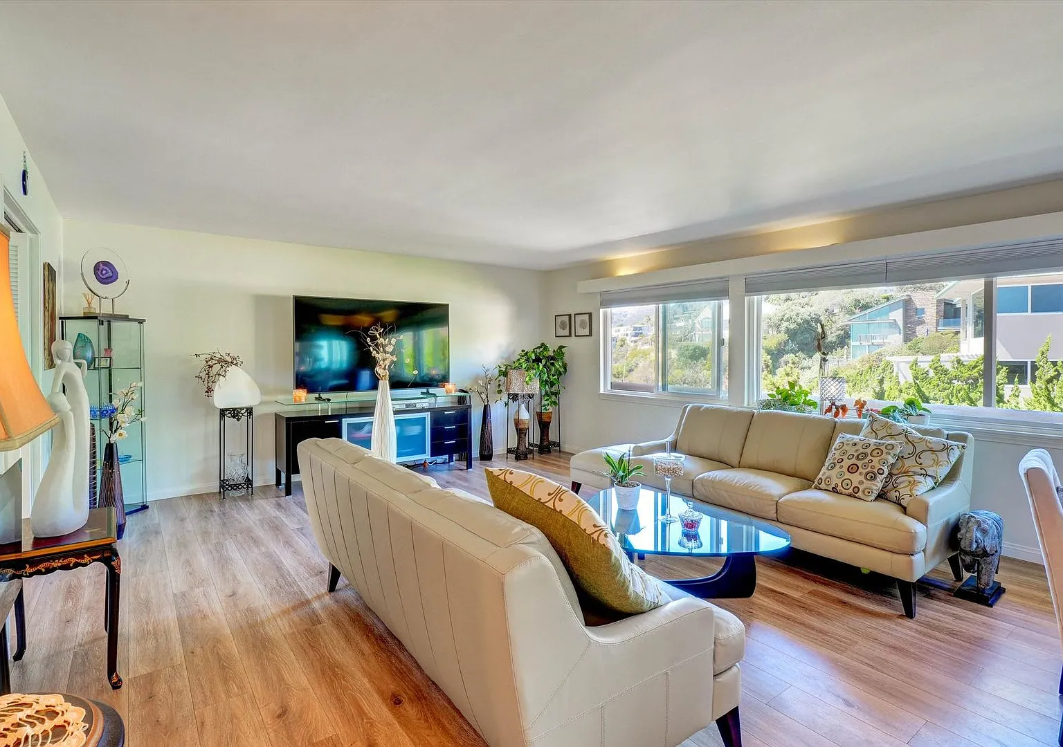 2 Bedroom Oceanfront Condo in South Laguna Beach — Photo 4