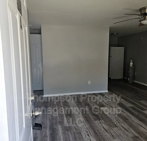 9415 Grandfield Rd — Photo 6