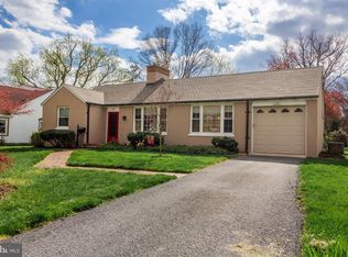 110 Fairfield Dr, Catonsville, MD 21228