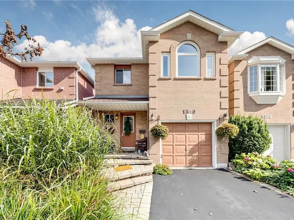 1380 Hazel McCleary Dr, Oakville, ON L6J 7B1