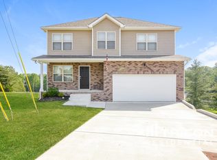 642 Berry Cir, Springfield, TN 37172