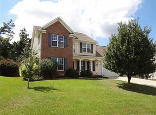 1521 Seabiscuit Dr, Parkton, NC 28371