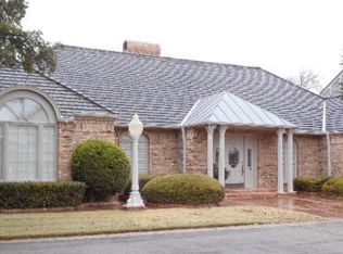 25 Oaklawn Park, Midland, TX 79705