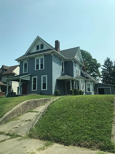 322 Main St Photo 1
