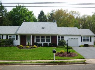 23 Longfellow Ter, Morganville, NJ 07751