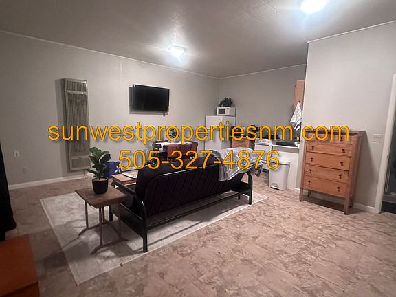2nd image of 2704 1/2 N Mesa Dr