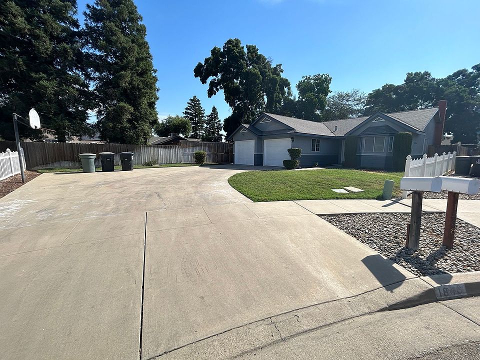 1st image of 1846 N Selina Ct