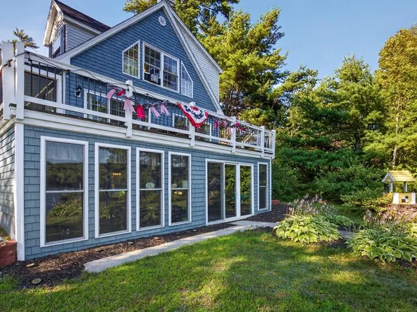 202 Bear Cove Road, Baileyville, ME 04694