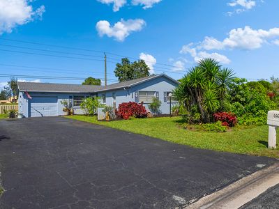 6107 Rainbow Circle, Greenacres, FL, 33463
