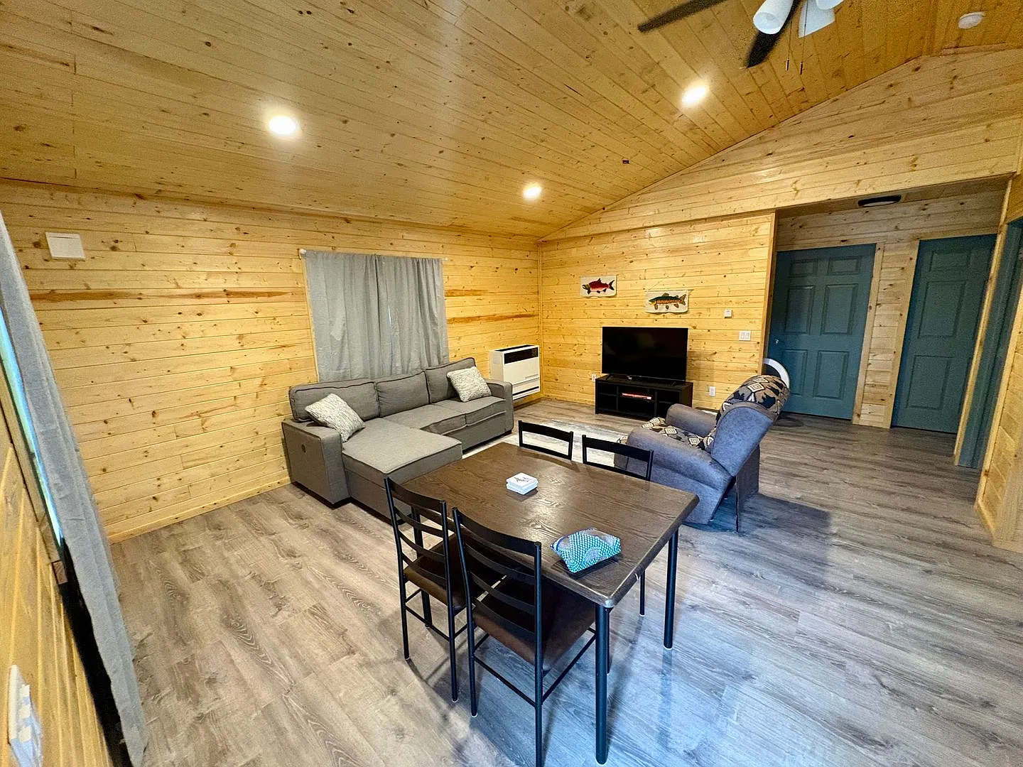 Furnished Seasonal Rental — Photo 3