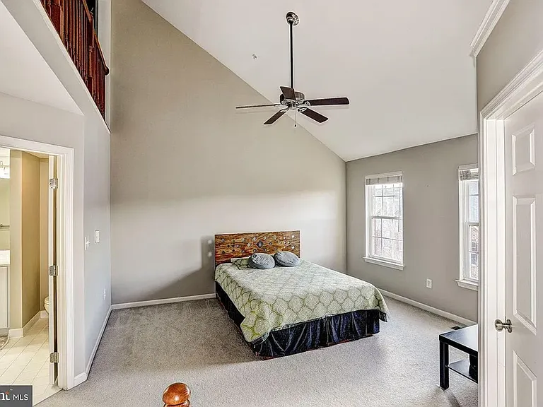 4713 Arsenal Rd — Photo 4