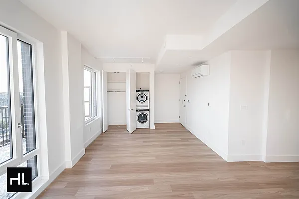 Rented by Highline Residential | media 29