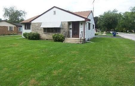 1st image of 646 N Westlawn Ave