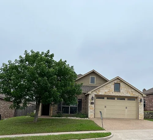 3004 Silver Saddle Dr Photo 1