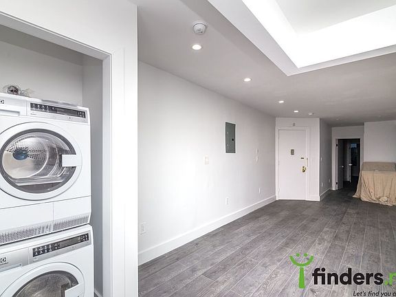4th image of 348 Brook Ave APT 2N