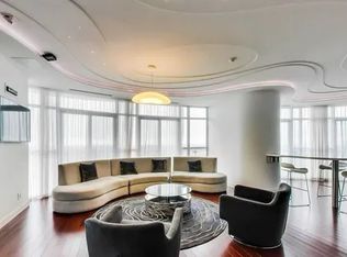 60 Absolute Ave #2205, Mississauga, ON L4Z0A9