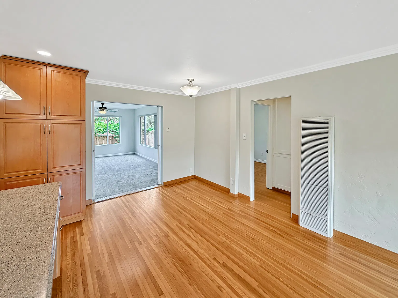 3 bed, 1796 sqft, $5,500 — Photo 4