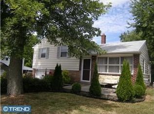 29 N Trooper Rd, Norristown, PA 19403