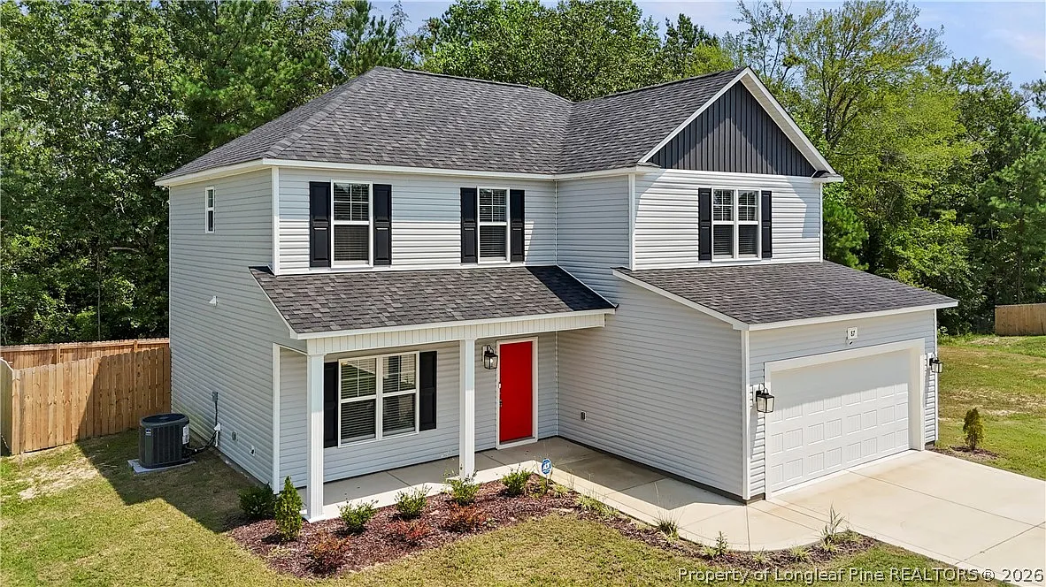 4 bed, 2.5 bath, 1940 sqft, $2,000 — Photo 1