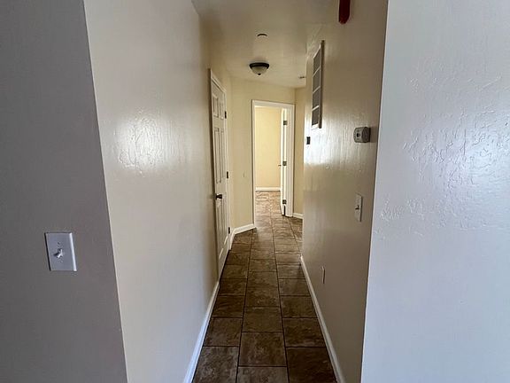 4th image of 117 N St APT 15