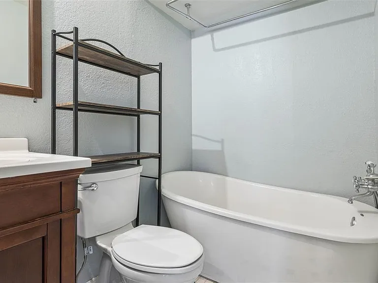 5720 Dalden Dr #5720 — Photo 17
